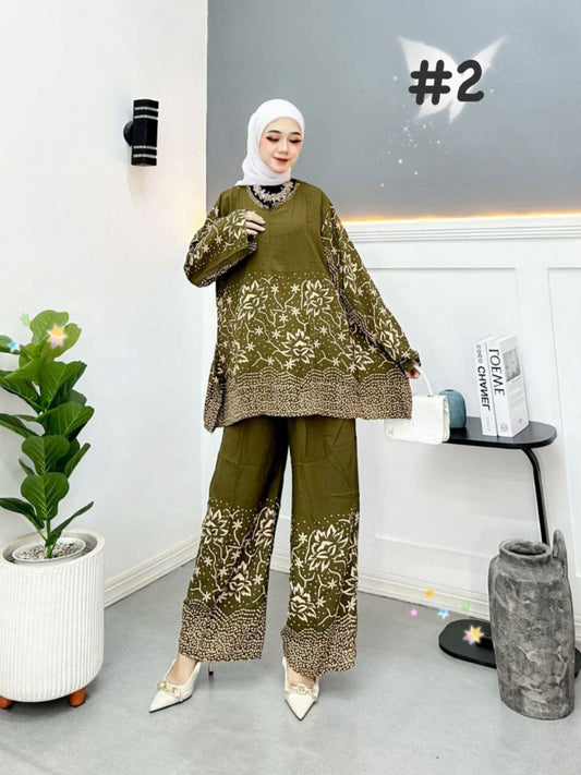 Stylish Muslimah in Olive Batik Pants Suits model 2 (#ANT) – Modern Modesty with Elegant Batik Detailing