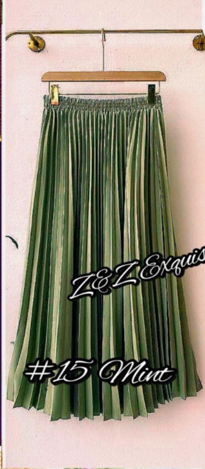 Versatile LovelizFashion: The Mint Pleated Skirt model 15 (#102.KNG) – A Must-Have for Every Modern Muslimah Women